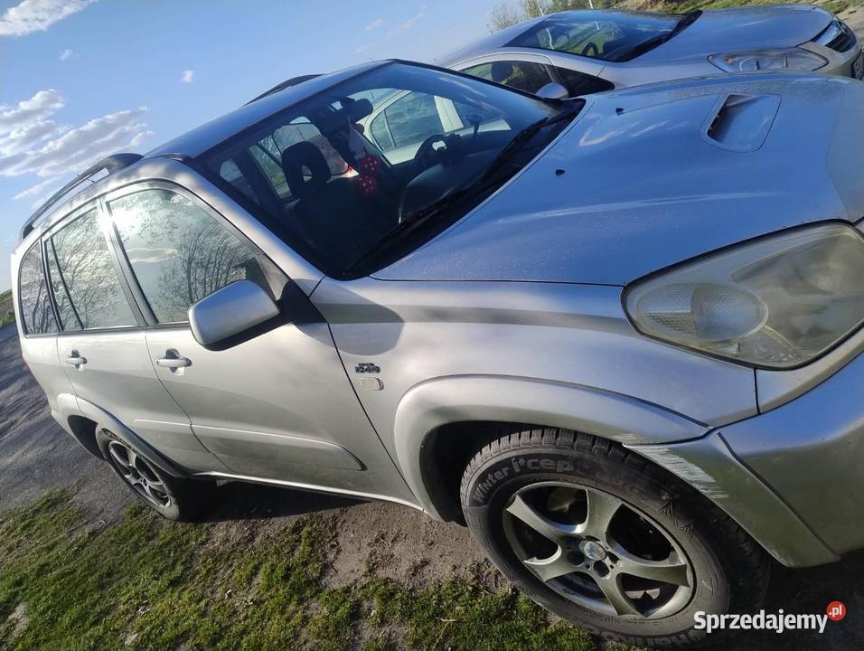 Sprzedam Toyotę Rav4 relingi dachowe Wolbórz sprzedam