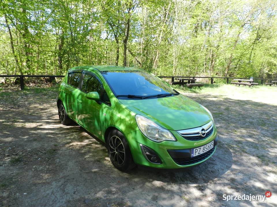 Opel Corsa D benzyna 14 100 5drzwi klima Livt 150000km Puszczykowo sprzedam