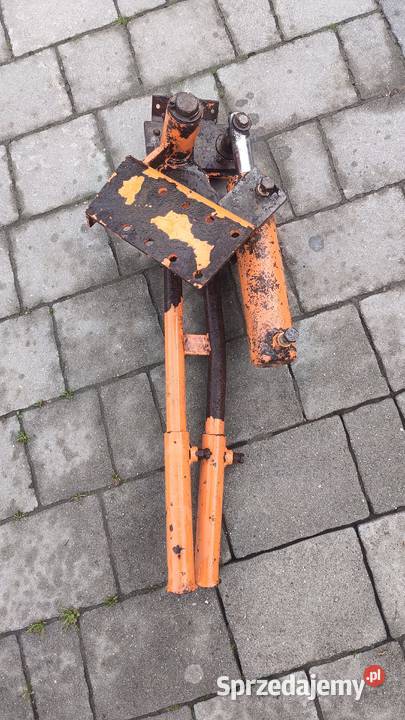 Aparat siłownik do owijania sznurkiem prasa Stare Moczydła sprzedam