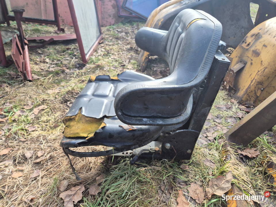 Fotel Ursus C330 siedzenie Ursus