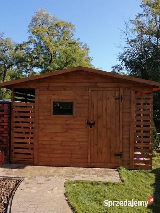 Domek narzędziowy z pomieszczeniem na kosze i Łódź