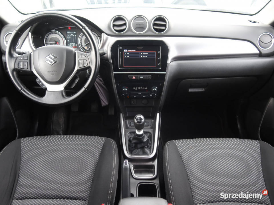 Suzuki Vitara 14 BoosterJet wielofunkcyjna kierownica Katowice
