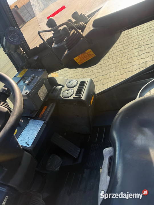 wózek widłowy TOYOTA 8FDF25 2500 Pyroban diesel łódzkie Działoszyn