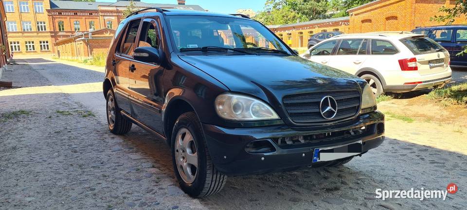 skóry LIFT szyberdach 4x4 reduktor JVC hak 3500 Rok produkcji 2002 Łódź