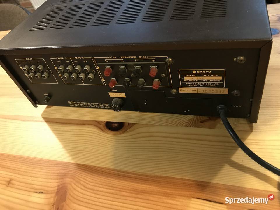 Wzmacniacz Sanyo vintage 100 sprawny ładnie