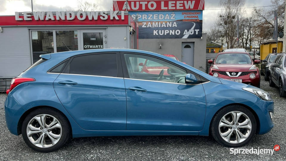 Hyundai i30 Zarejestrowany Ubezpieczony II 2012 VAT marża Elbląg sprzedam