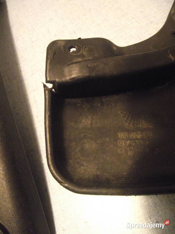 Vw Golf IV Fartuchy przeciwbłotne Chlapacze dolnośląskie Wrocław sprzedam