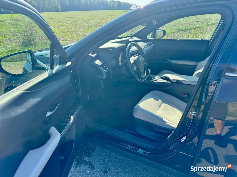 Lexus UX200 Salon Polska Serwis ASO Gwarnacja światła przeciwmgielne Radzyń Podlaski