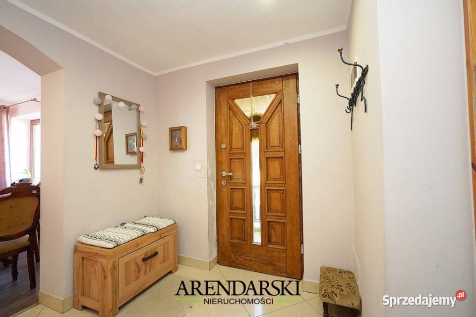 PRZYTULNY DOM W UROKLIWYM MIEJSCU DĘBNA