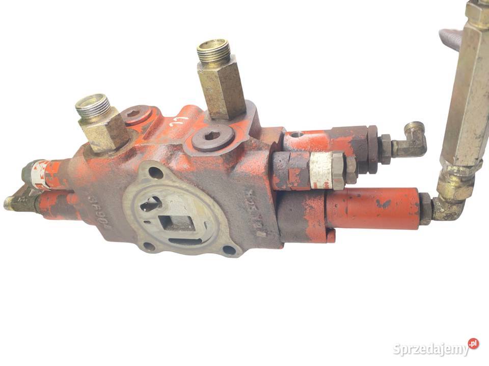 ZAWÓR HYDRAULICZNY RC40170020 KUBOTA KX912 Kielce