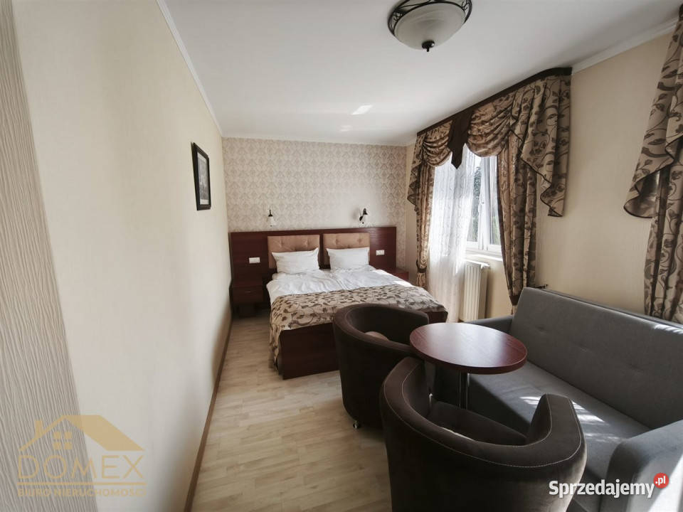 sprzedaży lokalu Rzuchów 1500m2