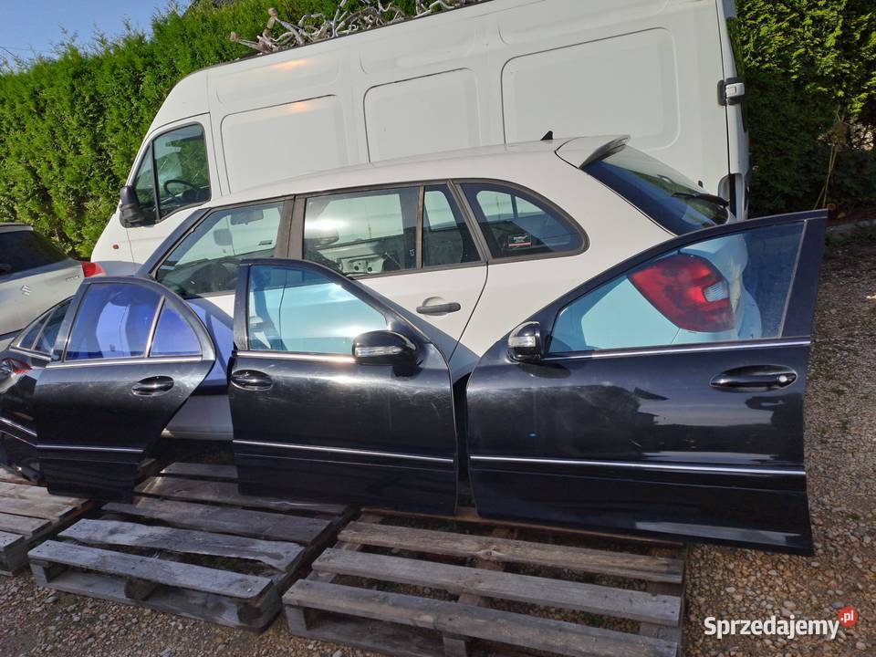 Mercedes Cklasa W203 błotniki maska drzwi klapa śląskie Jastrzębie-Zdrój