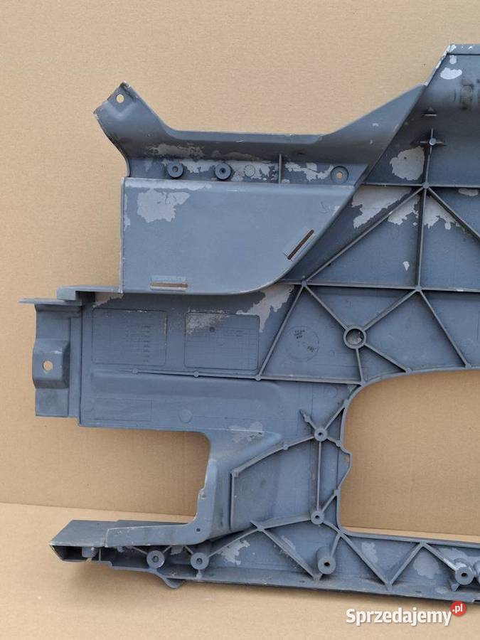 MERCEDES AXOR NAROŻNIK ZDERZAKA PRAWY OKULAR Zderzaki Motoryzacja Bieleń