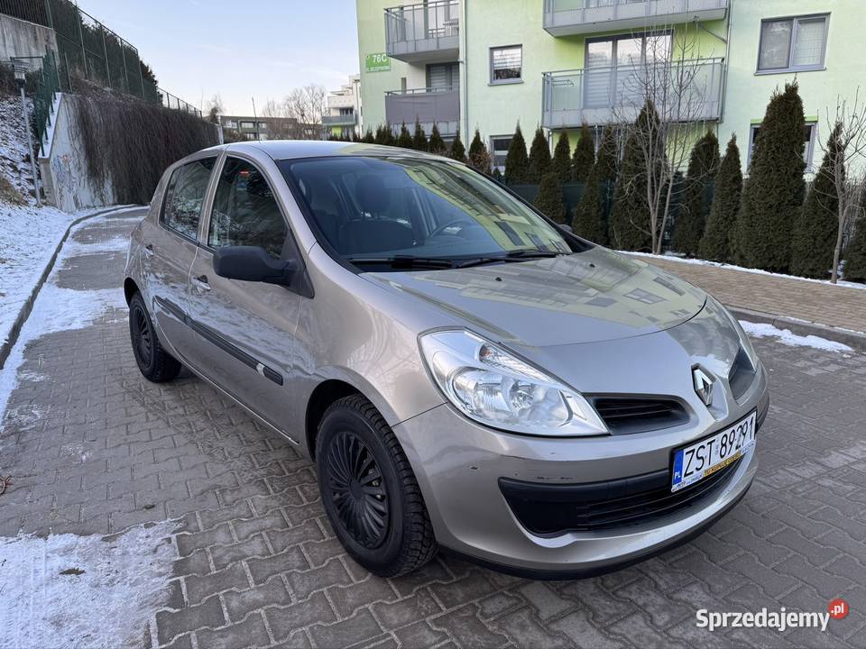 Renault Clio III Benzyna Zadbane Salon Szczecin