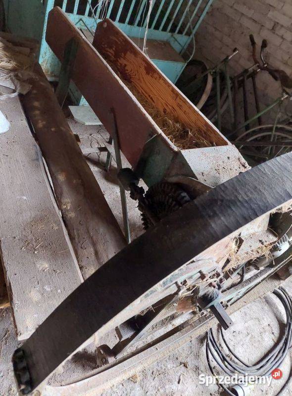 Sieczkarnia dwuostrzowa z napędem elektrycznym Korzeniów