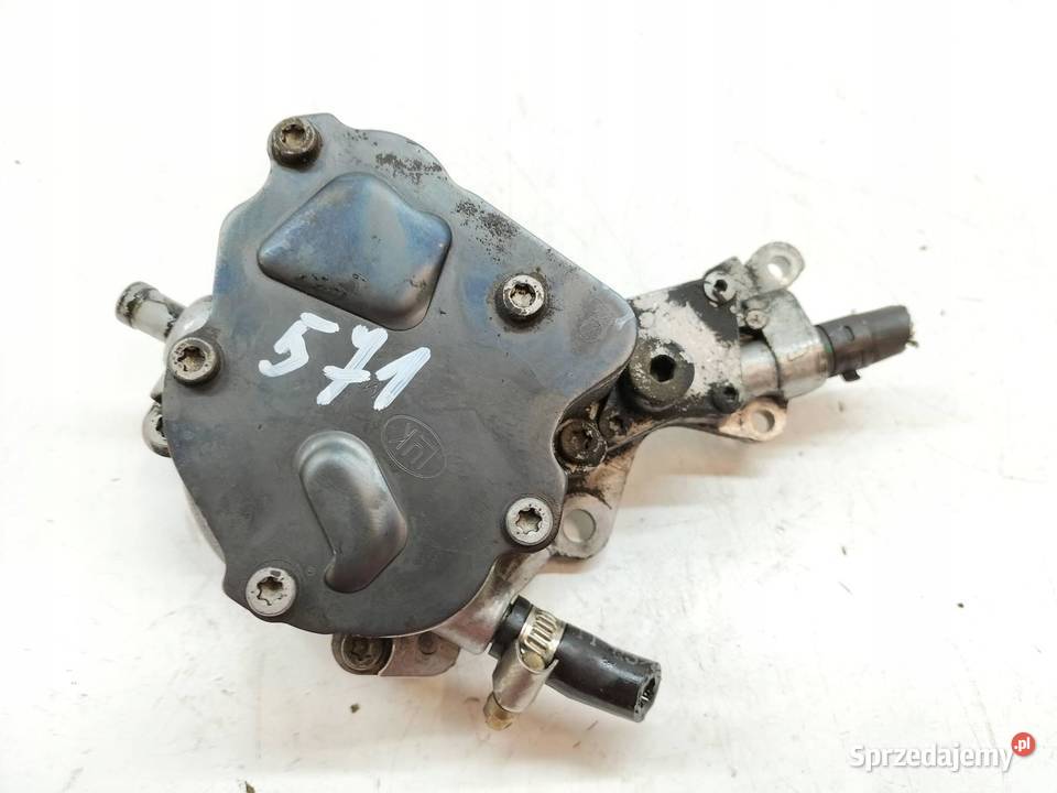 POMPA VACUM 038145209K LUK 19 TDI Skoda Superb I