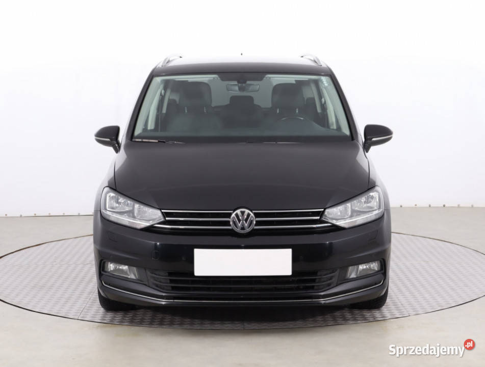 VW Touran 20 TDI światła do jazdy dziennej