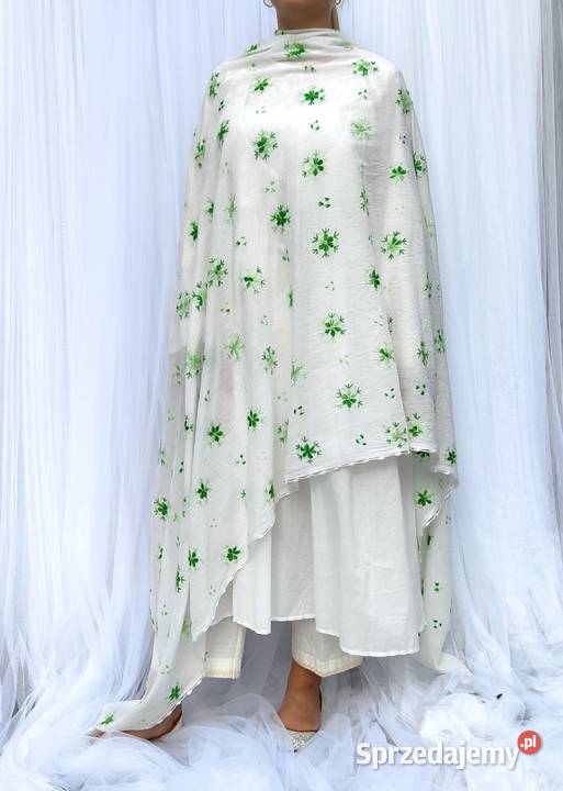 Duża chusta szal dupatta haftowana biała bawełna Szczecin