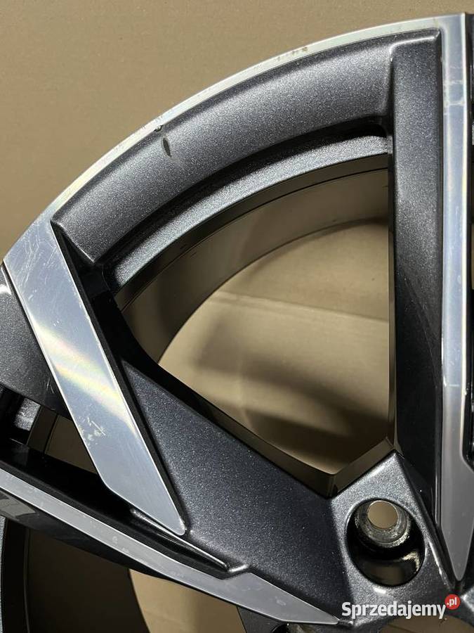 Felga pojedyncza Skoda Enyaq iV 50 60 Wz Taurus