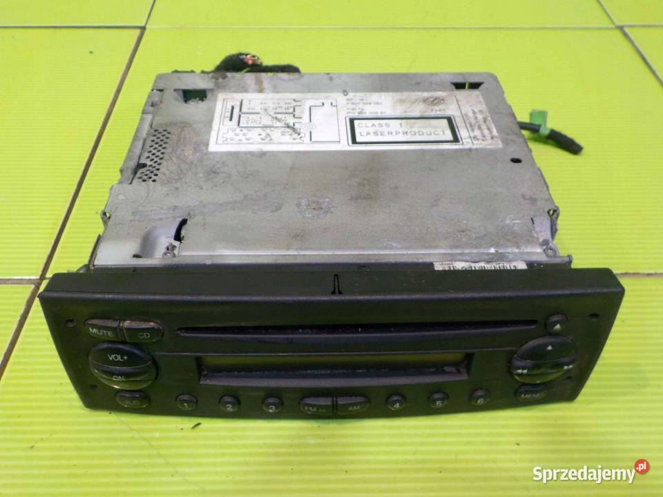 IVECO DAILY III LIFT II 08r radio CD 69500867