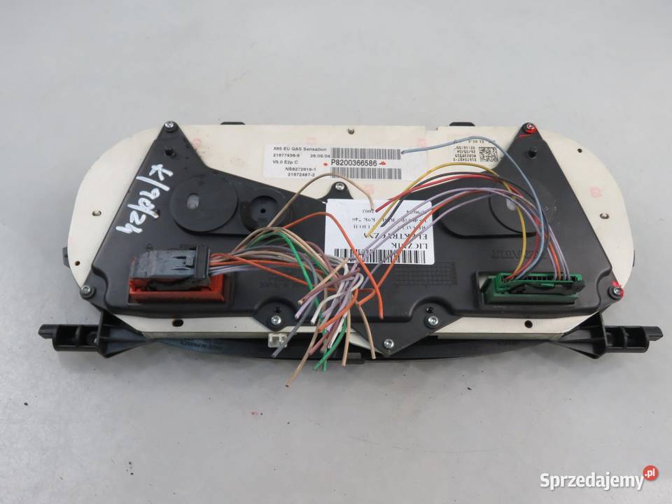 LICZNIK RENAULT CLIO II 15 dCi P8200366586 Liczniki i zegary małopolskie