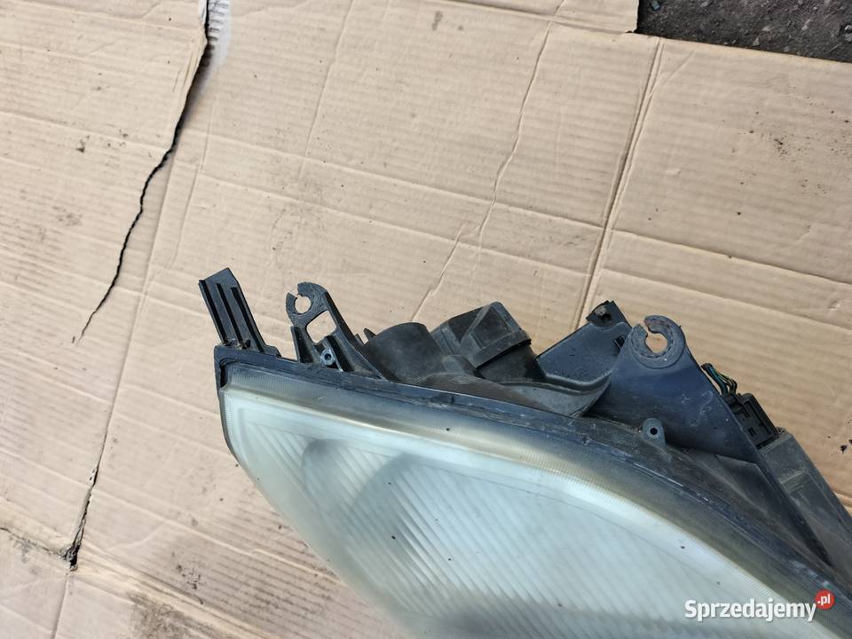 FORD FIESTA MK5 MK6 REFLEKTOR LAMPA PRZÓD Kamień-Kolonia sprzedam