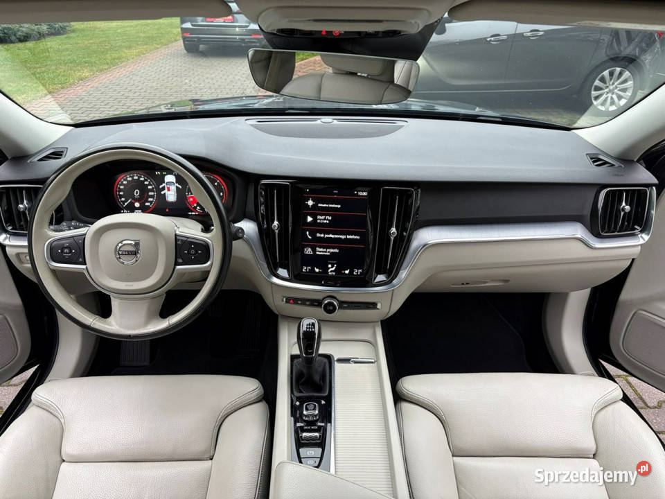 Volvo V60 D3 Jasne skóry Podgrzewane fotele kurtyny powietrzne Lipówki