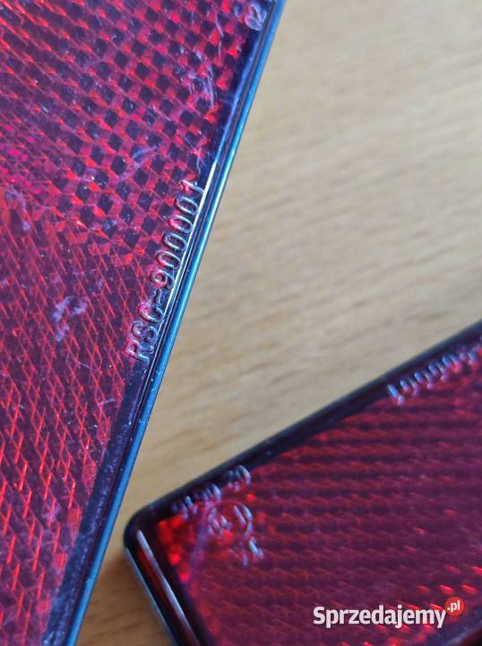 czerwone odblaski prostokątne ostrzegawcze Pozostałe