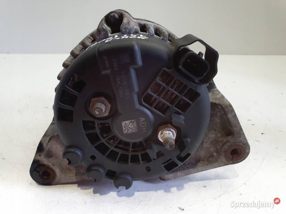 ALTERNATOR Opel Astra IV J 14 T turbo 13581885 osobowe Układ elektryczny silnika Rudka