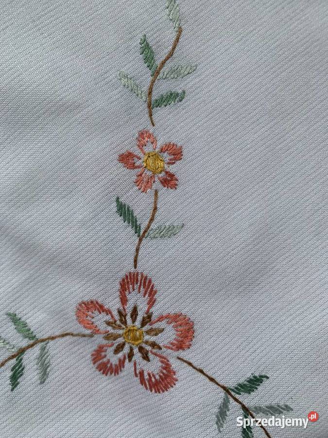 Wyszywany obrus 120X160 Katowice