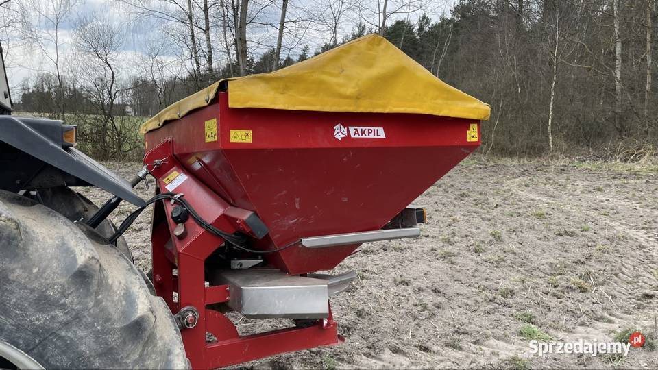 Rozsiewacz nawozu Akpil XL 800 2014 Plandeka Przygradów sprzedam