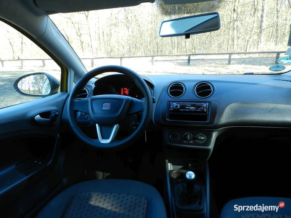 SEAT Ibiza IV 14 benzyna Klimatyzacja bluetooth Puszczykowo sprzedam