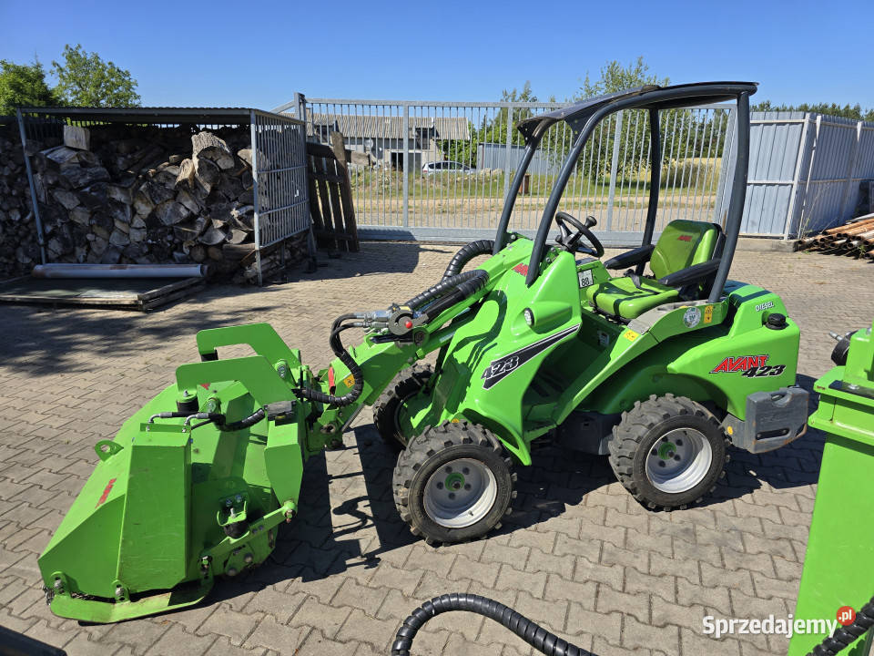 Mini ładowarka teleskopowa AVANT 423 4x4 9 Maszyny budowlane Rudolfowo