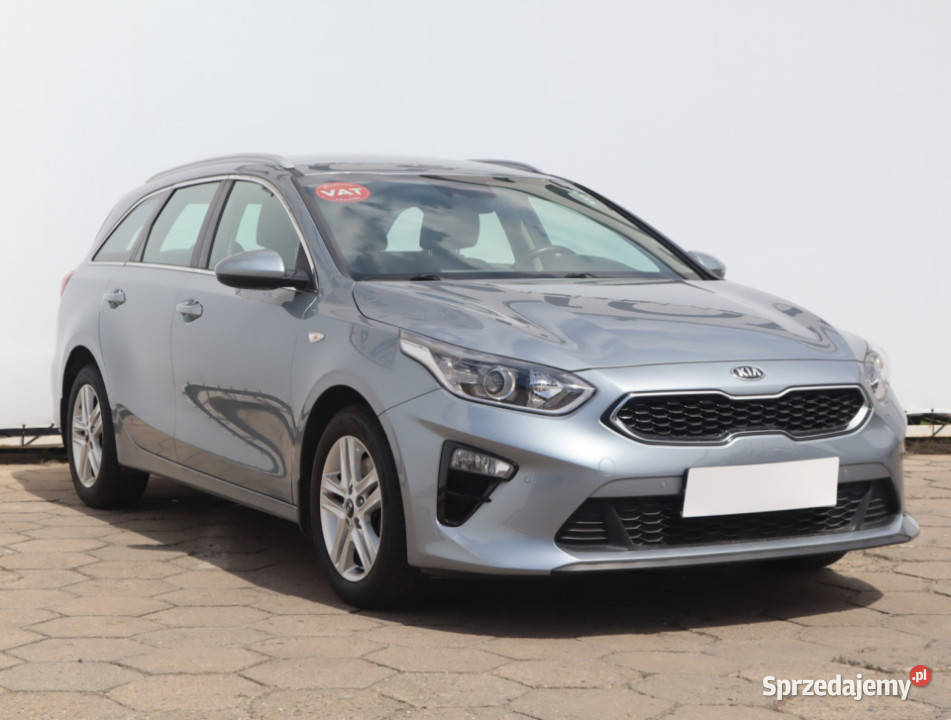 Kia Ceed 16 CRDi Rok produkcji 2021 Kia