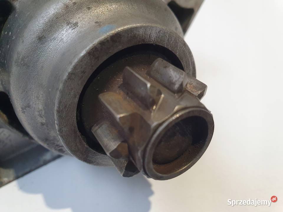 ROZRUSZNIK VW Golf V 16 FSI valeo 02T911023S
