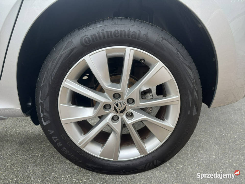 koda Kamiq 10 TSI Style Z Polskiego Salonu gniazdo USB