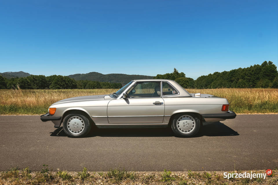 MercedesBenz R107 560 SL 1987 227KM Rybarzowice