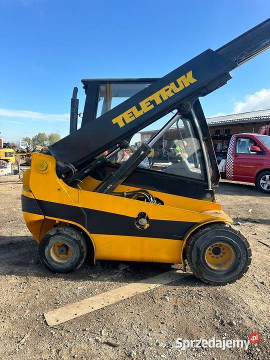 Wózek Teleskopowy JCB Teletruk TLT 30D Diesel regulowane widły małopolskie Tymowa