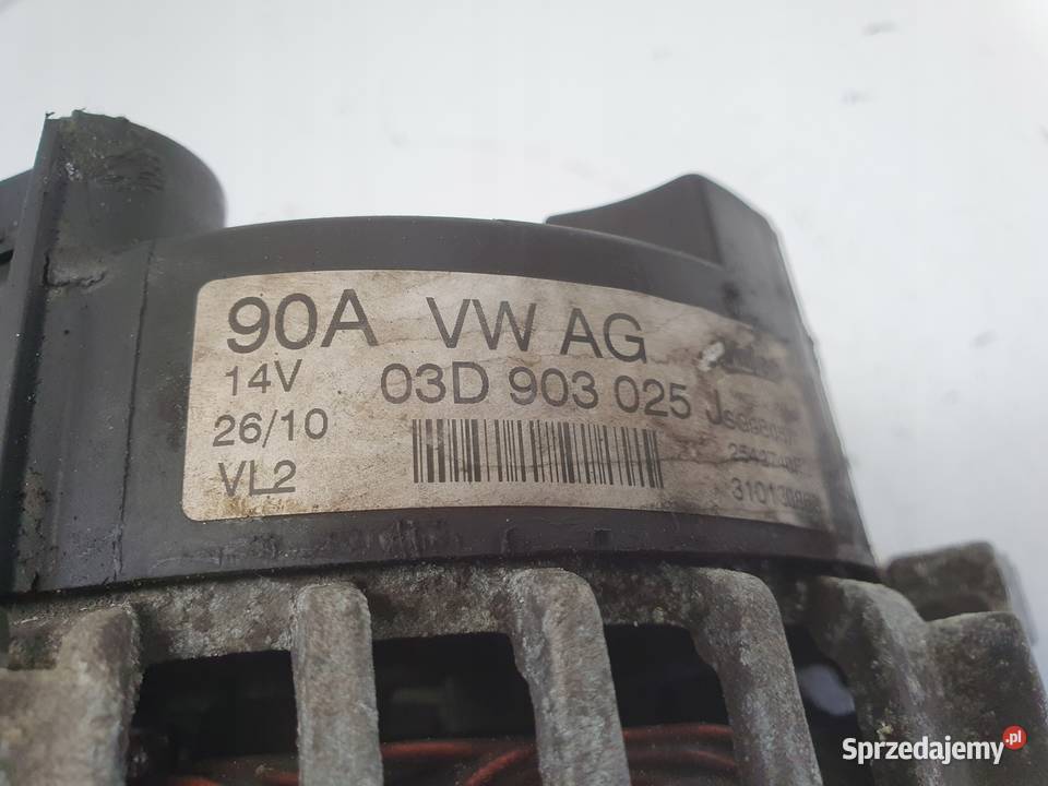 Skoda Fabia I VW Polo IV 12 12V ALTERNATOR valeo