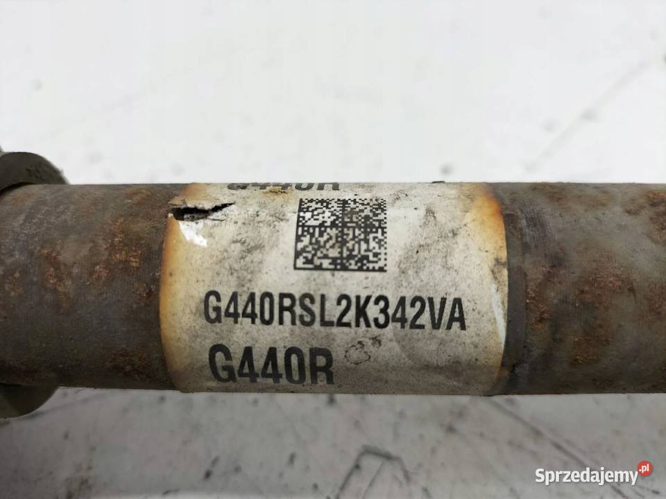 PÓŁOŚ PRAWY PRZÓD 16 CRDI 115 49501G4400 Hyundai