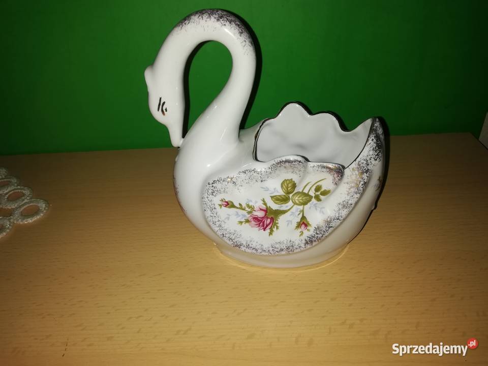 Porcelana z lat PRL łabądź mazowieckie