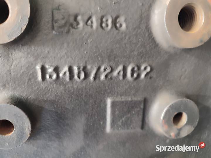 Zwolnica Półoś Piasta 134572402 Case IH 5150 Wilkowo sprzedam