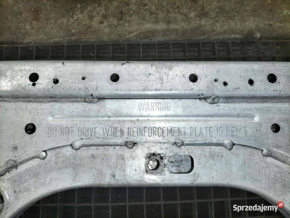 Belka zawieszenia przedniego BMW E65 E66 Poręba