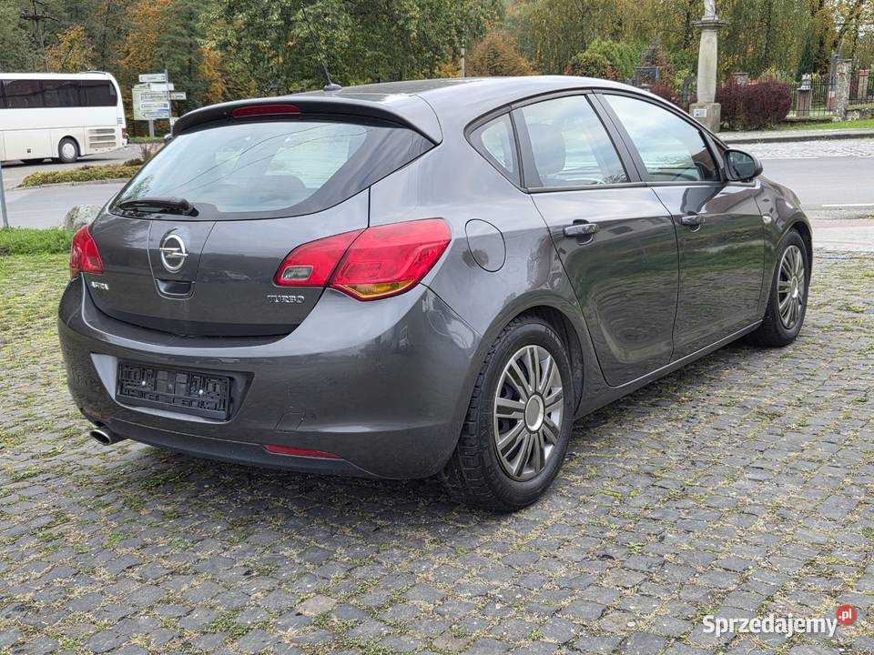 Opel Astrra 16 benzyna automat sprzedam