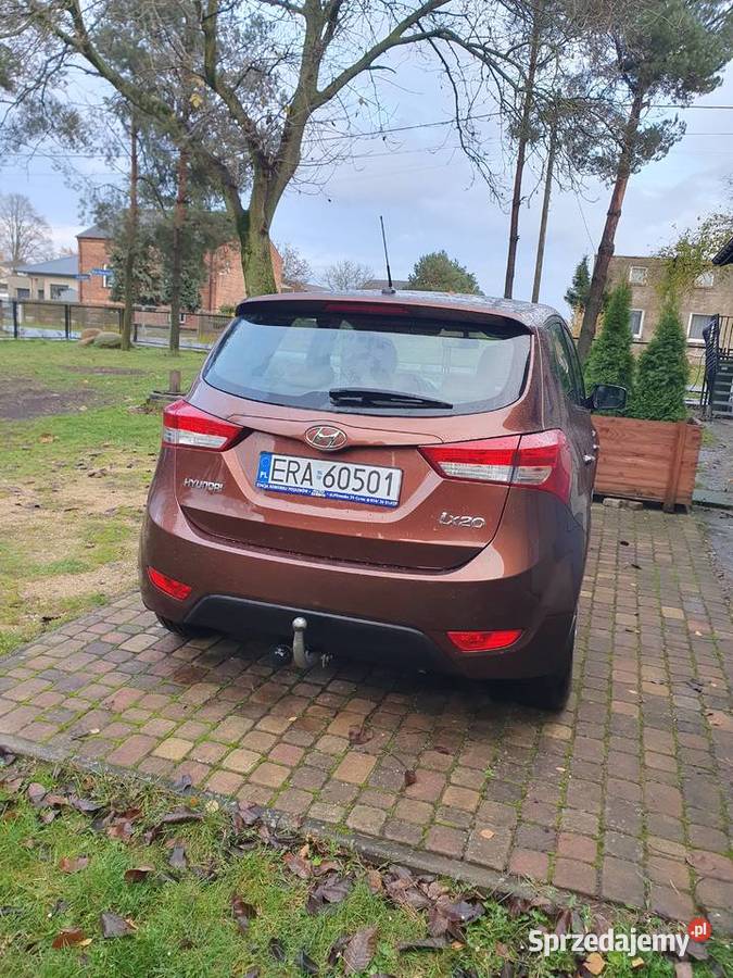 Hyundai ix20 14 iX 20 benzyna jasne wnętrze Silniczka