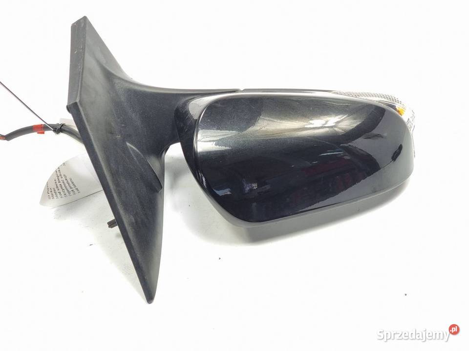 LUSTERKO PRAWE TOYOTA AURIS II LIFT 7 PIN PRAWE Lipno