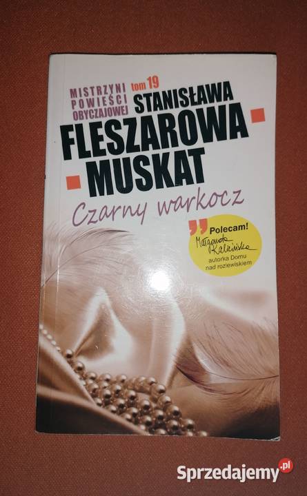 Czarny warkocz Stanisława FleszarowaMuskat Łódź