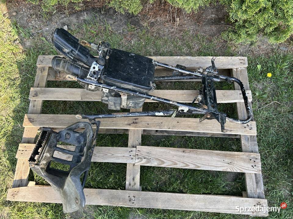SUBFRAME AIRBOX OSŁONA SUZUKI LTZ 400 Pozostałe świętokrzyskie Kielce