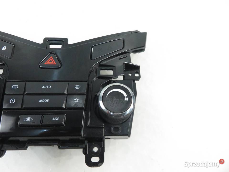 KLIMATRONIK CHEVROLET CRUZE J300 3827208 osobowe sprzedam