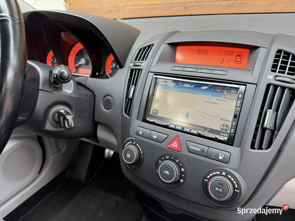 Kia Ceed 14 benzyna bezwypadkowy z Niemiec I śląskie Konradów